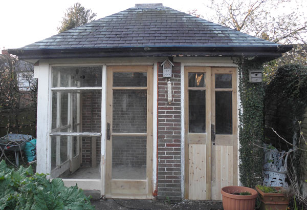 James Charnley Preston joiner - summerhouse refurb